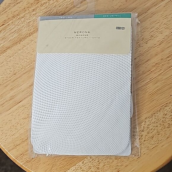 Tights Sheer Textured Size Medium Tall NWT - Picture 1 of 4